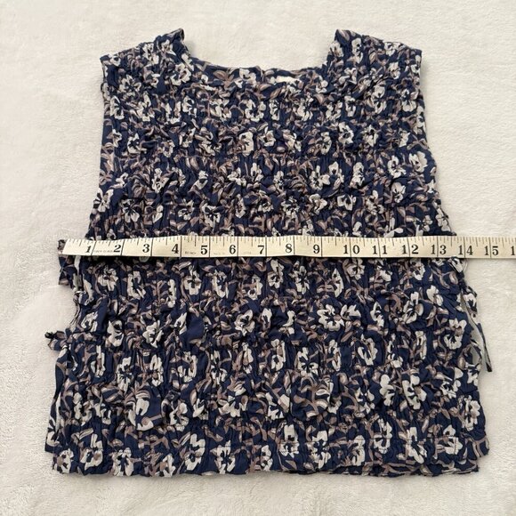 Mirth Floral Sleeveless Smocked Cropped Tank Top - Picture 6 of 15